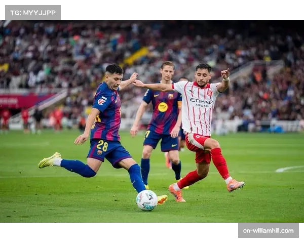 半场战报:巴萨2-0那不勒斯,亚马尔、佩德里联袂破门,哈维菱形中场显效 半场战报:巴萨2-0那不勒斯,亚马尔、佩德里联袂破门,哈维菱形中场显效